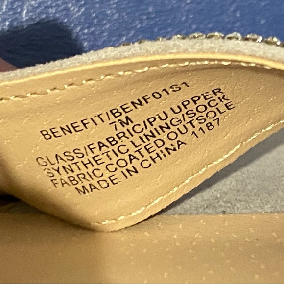 New Steve Madden Benefit crystal/rhinestone heeled sandal, gray/silver - Picture 10 of 14